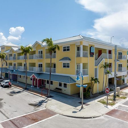 1Br Condo: Pool, Balcony, Steps From Times Square Fort Myers Beach Exterior foto