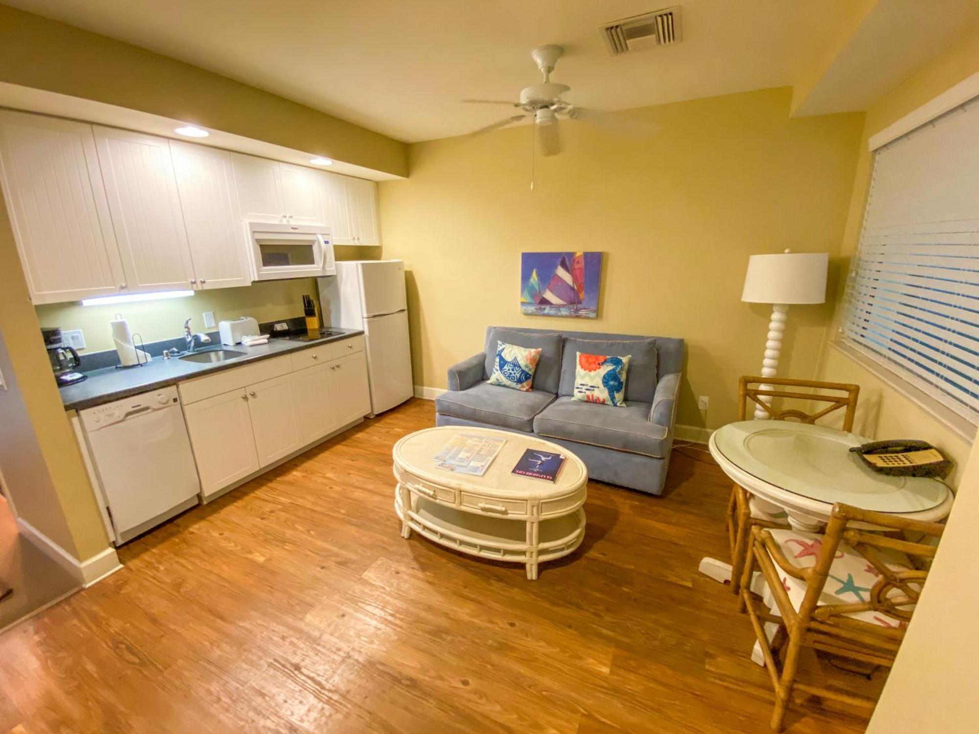 1Br Condo: Pool, Balcony, Steps From Times Square Fort Myers Beach Exterior foto